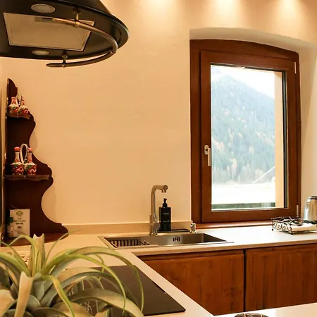 Modern Mountain Retreat With Tre Cime And Lake Views Auronzo di Cadore Exterior photo